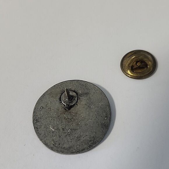 Vintage Aerosmith Aero Force One 1994 Pin Fan Collectible - Picture 3 of 4